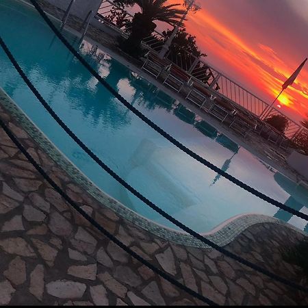 Beach Central Appartment Economy Tropea Esterno foto