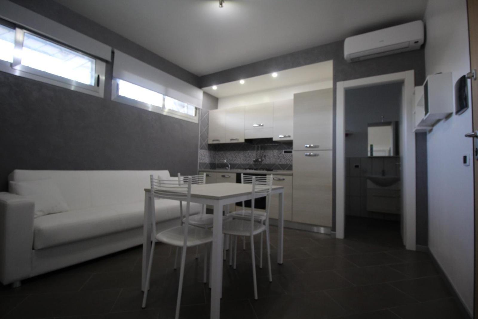 Beach Central Appartment Economy Tropea Esterno foto